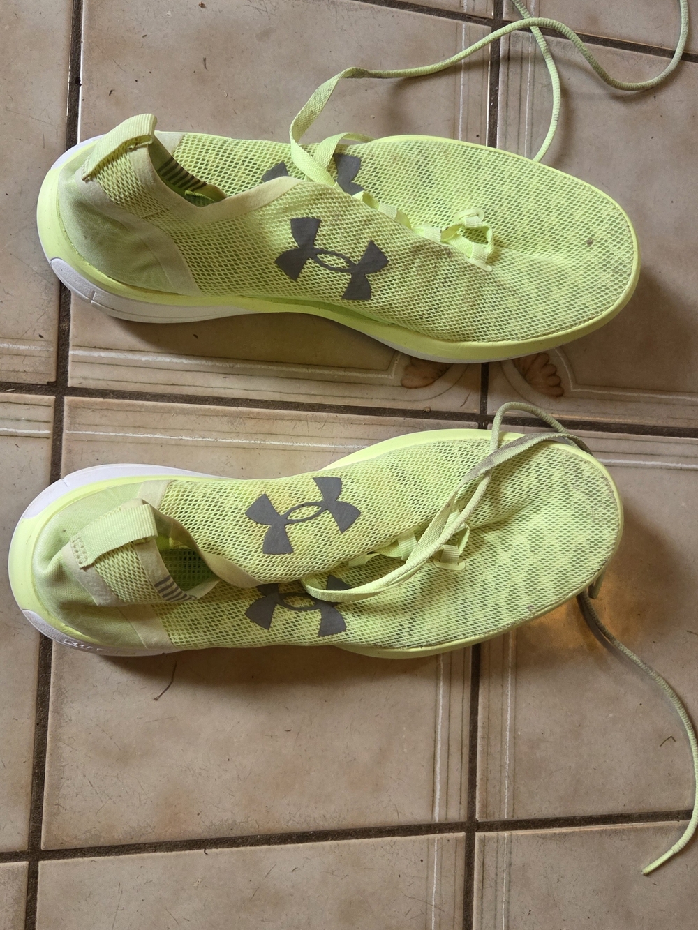 Under Armour Runners